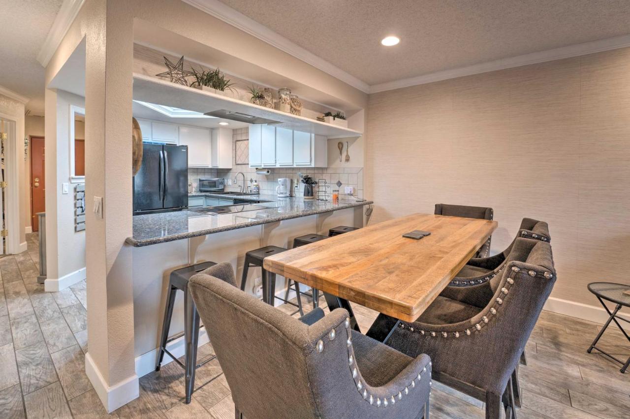 Lake Havasu Condo With Pool Access 1 Block To Beach Лейк Хавасу Сити Екстериор снимка