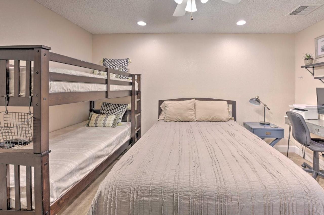 Lake Havasu Condo With Pool Access 1 Block To Beach Лейк Хавасу Сити Екстериор снимка
